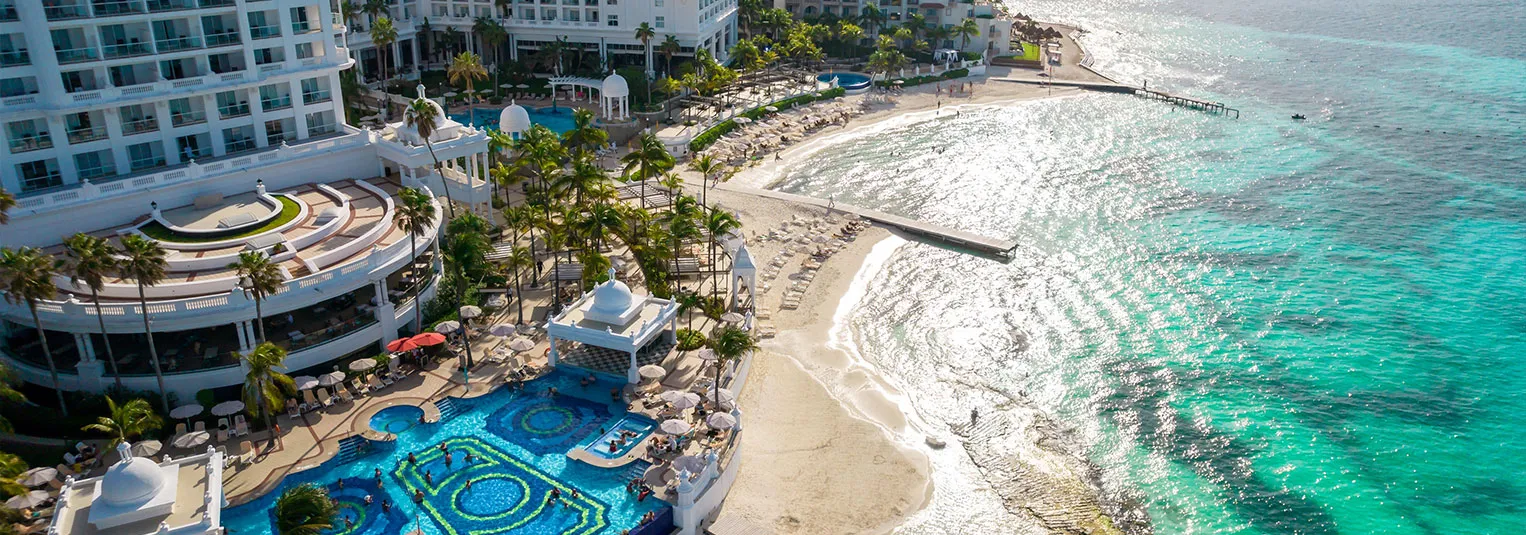 banner-cheap-flights-and-hotels-to-cancun-best-packages-when-to-go-and-what-to-do-1